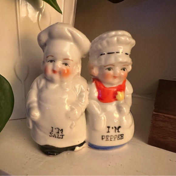 Vintage Chef & Cook Conjoined Salt and Pepper Shakers - Made in Japan - Picture 2 of 7